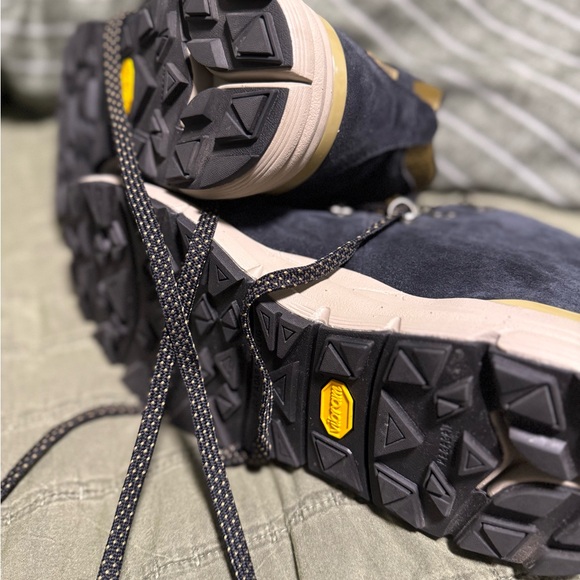Danner Mountain 600 size 10D